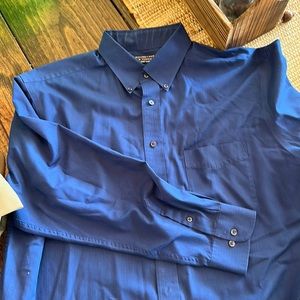 Round tree and York dress shirt.